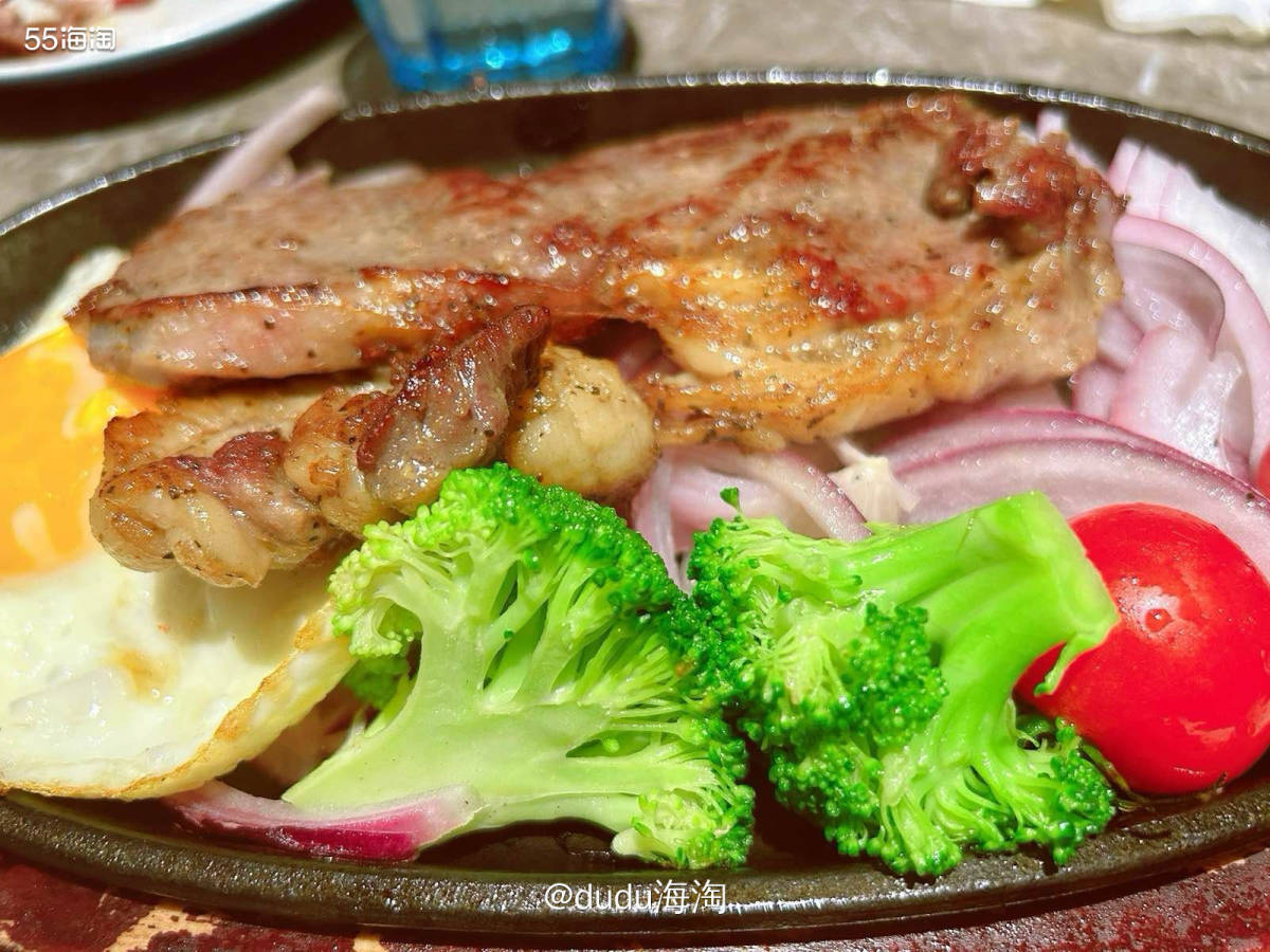 💦上个周末和队友带娃出去吃了一家港餐，每一道菜都好好吃呀 
