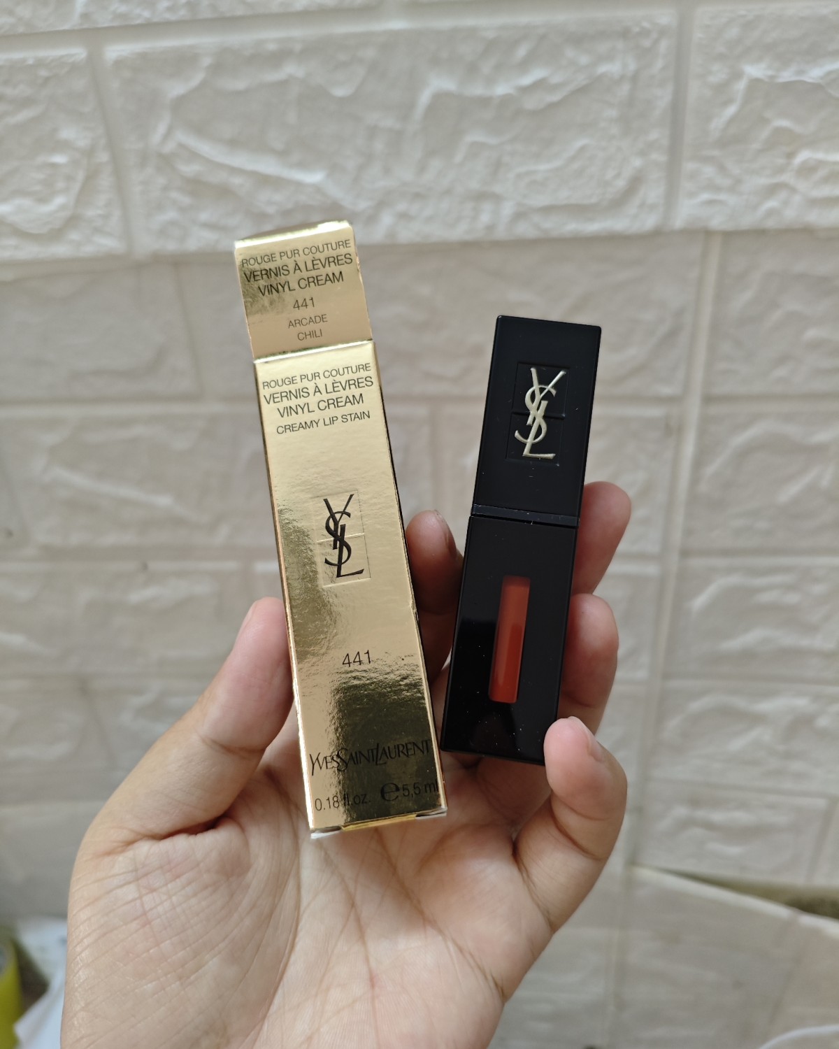 8月的第一天就收到一个包裹了，转国给我的惊喜呢～  ✨这个包