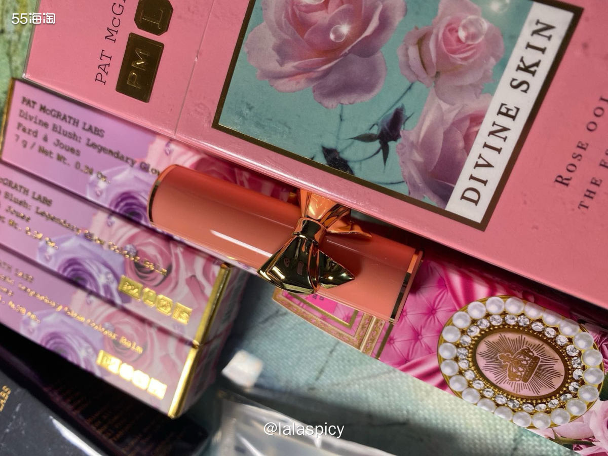 pat McGrath labs  前段时间折扣，七折满赠。