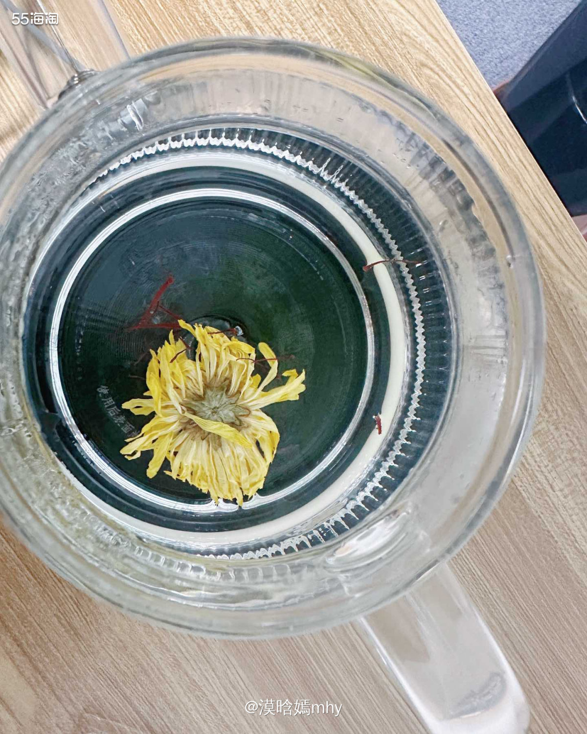 💐今年的夏天真的是又热又潮，我所在的这个海滨城市自打入夏之