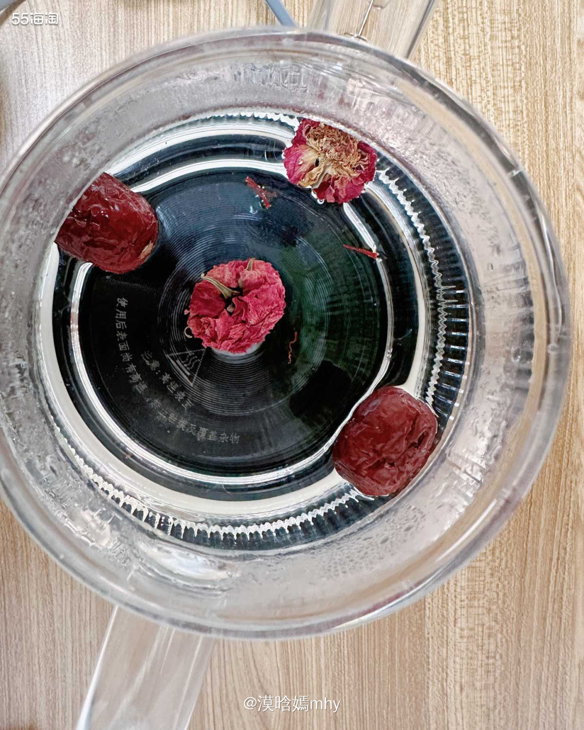 💐今天的这个茶依然是我自己配的。红枣其实是灰枣，产自新疆和