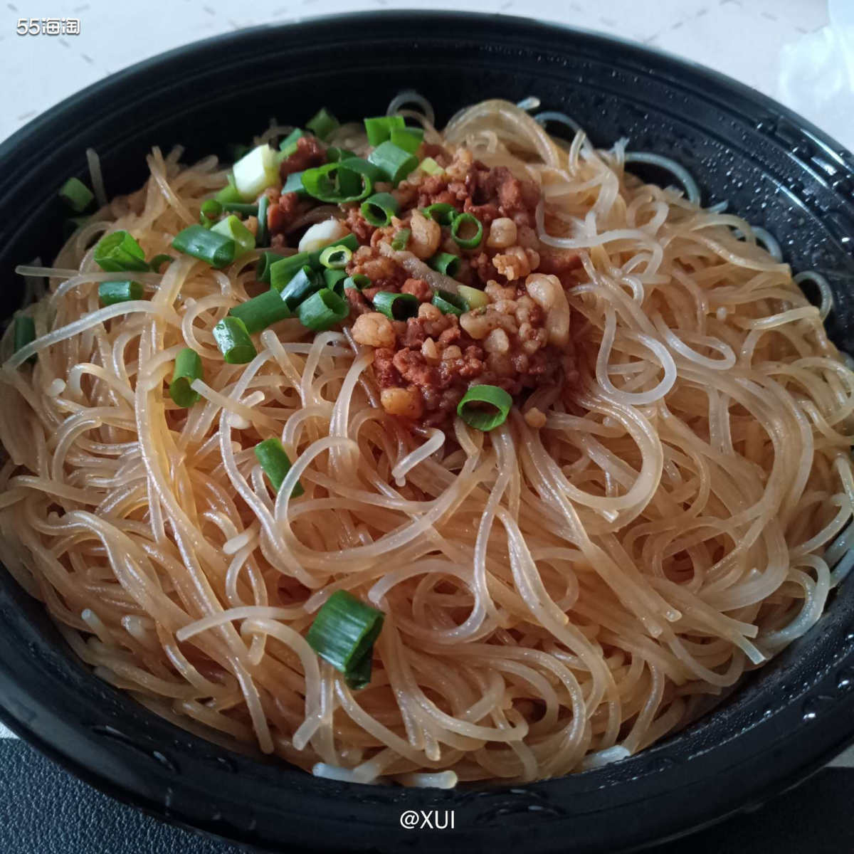 最近吃了很多大餐，不想吃那些复杂的东西就回归到粉面了，汤粉现