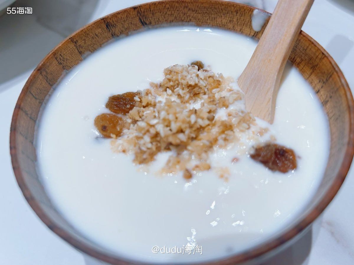 💦表妹来北京开学，昨天晚上我们就出来吃饭了，选择一家虽然离