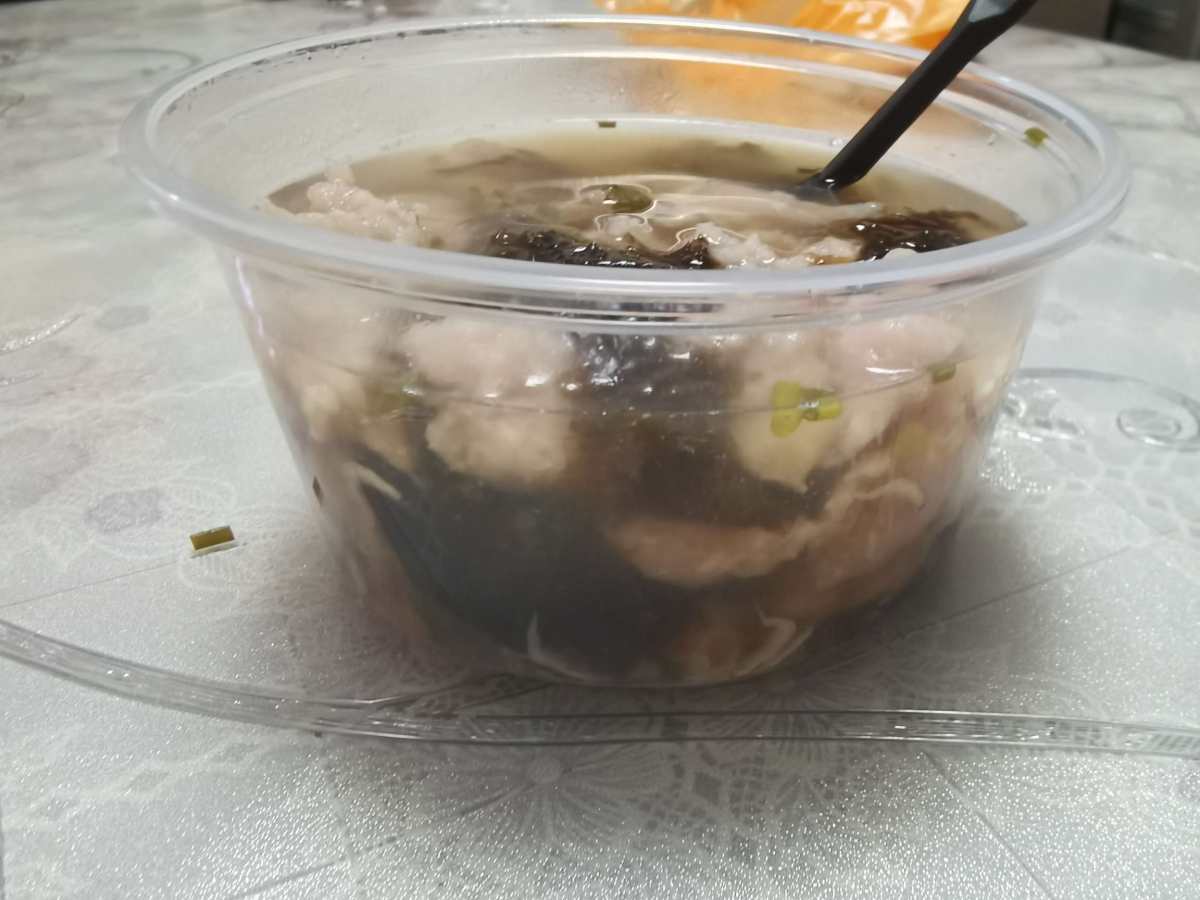 🌸来分享一顿shou肉丸哈哈，好久没吃了，特别想念。小伙伴