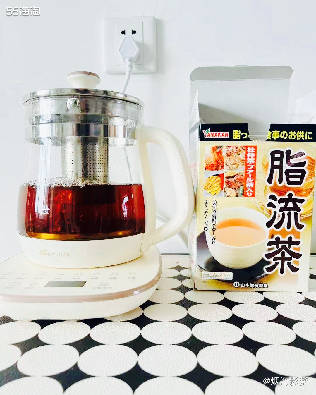 我从日本海淘了很多耐煮的茶回来，几乎每天都在煮。  以前只是