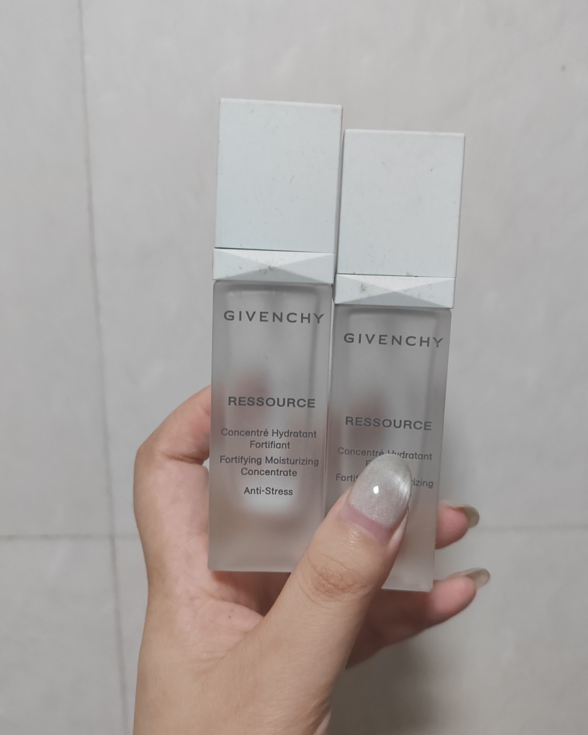 不知道大家有没有换季的时候肌肤闹“小情绪”！ 我自己的肌肤会