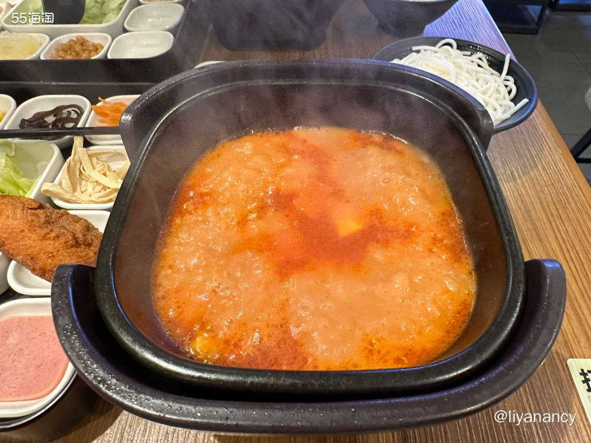 城市特种兵打卡的一天，为了节省时间吃的都是简餐，中午吃的是连