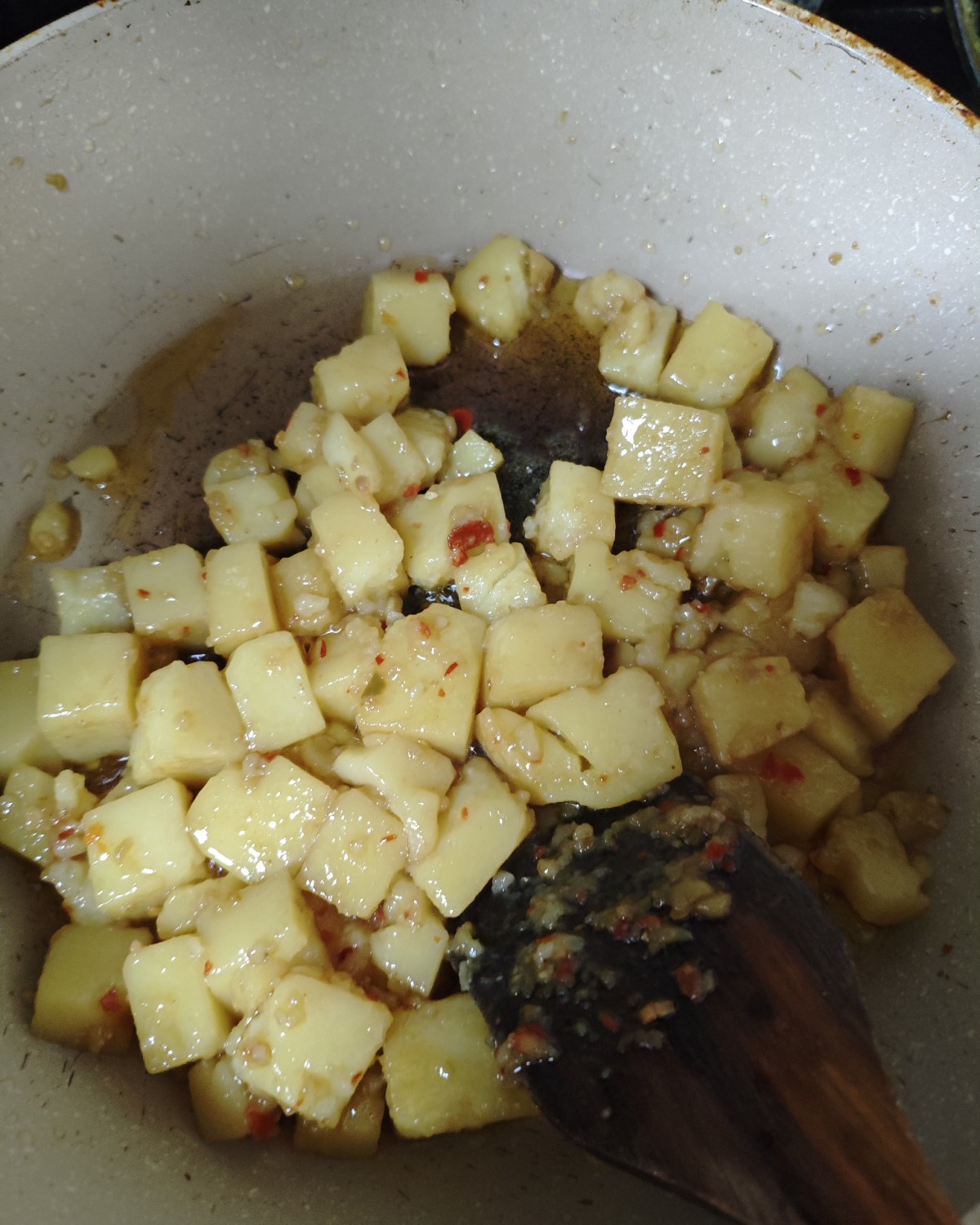 昨天中午一个人吃饭，想吃自己想吃又不想很复杂，就做了两个最方