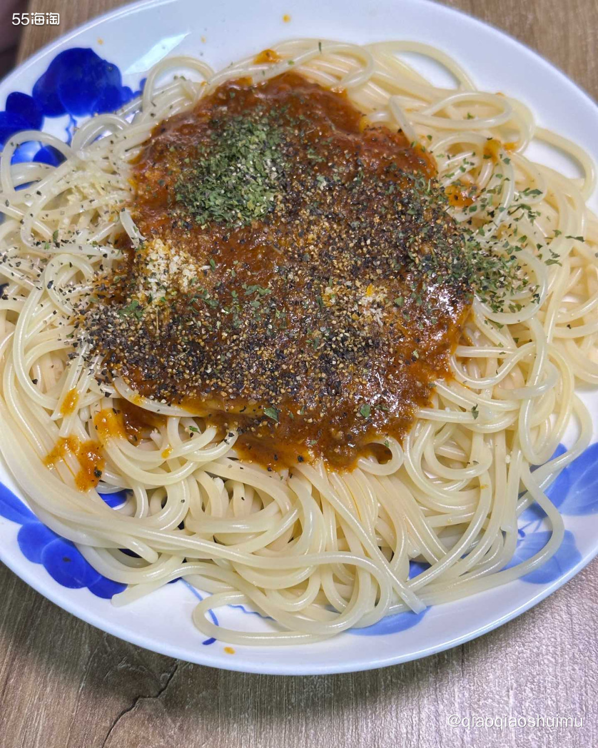 昨天中午，到了饭点儿又不想做饭，于是点外卖……看了好几个想吃