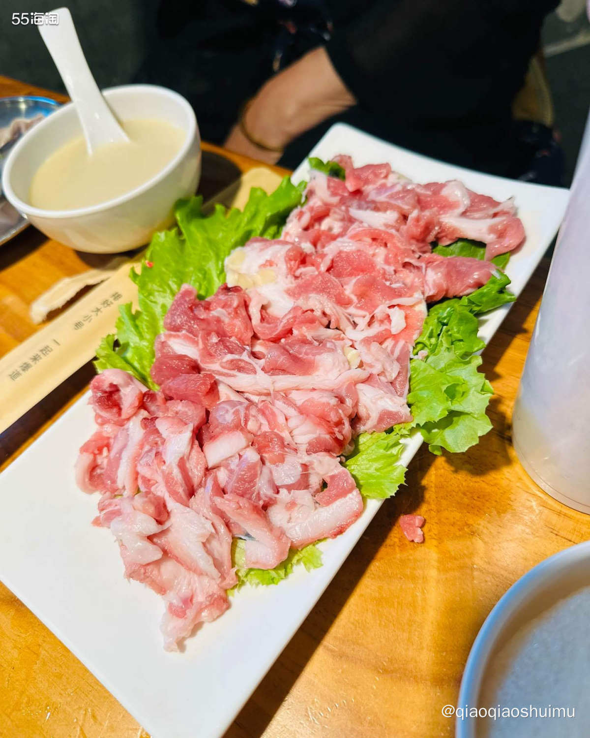 上次回来，我姐家孩子就想叫我娃吃这家打边炉，时间关系没吃成。