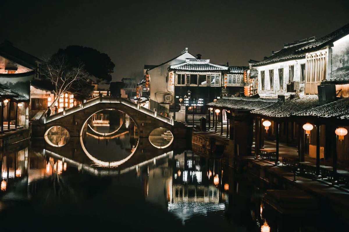 🌸国庆放假7天，小逛一下还是要的，国庆第2天晚上凑个热闹，