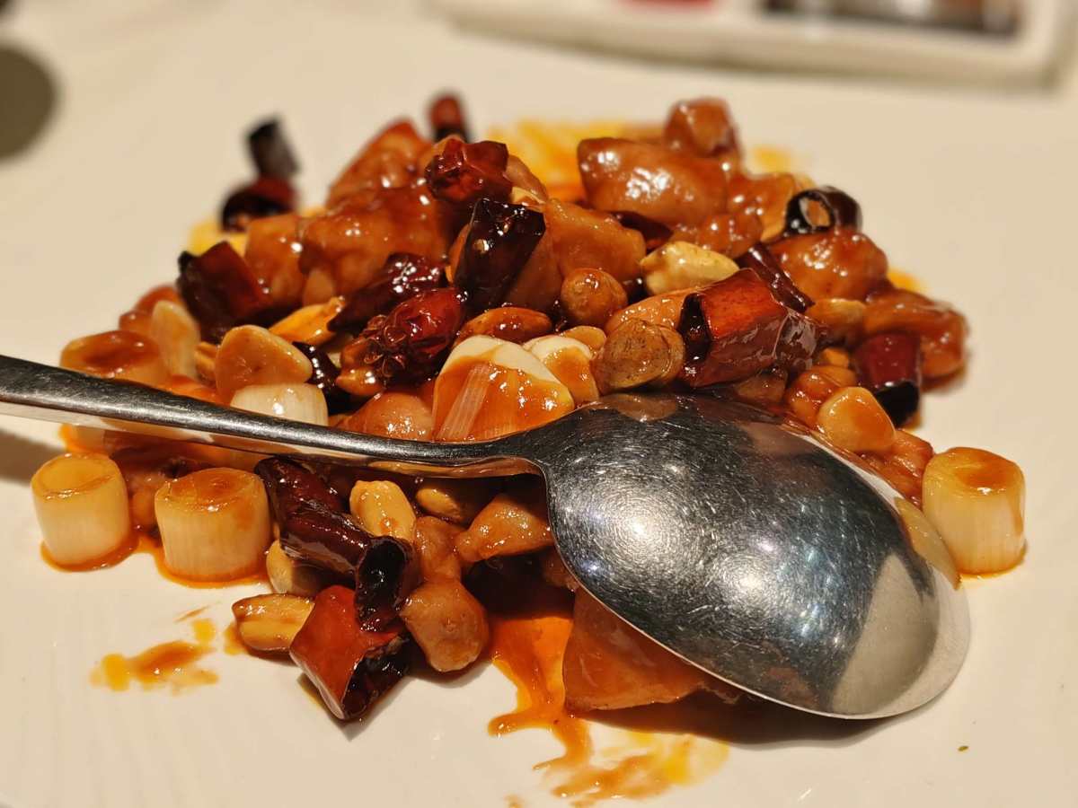 来北京要吃什么，那必吃的肯定是烤鸭了，而大家一致都会选择网红