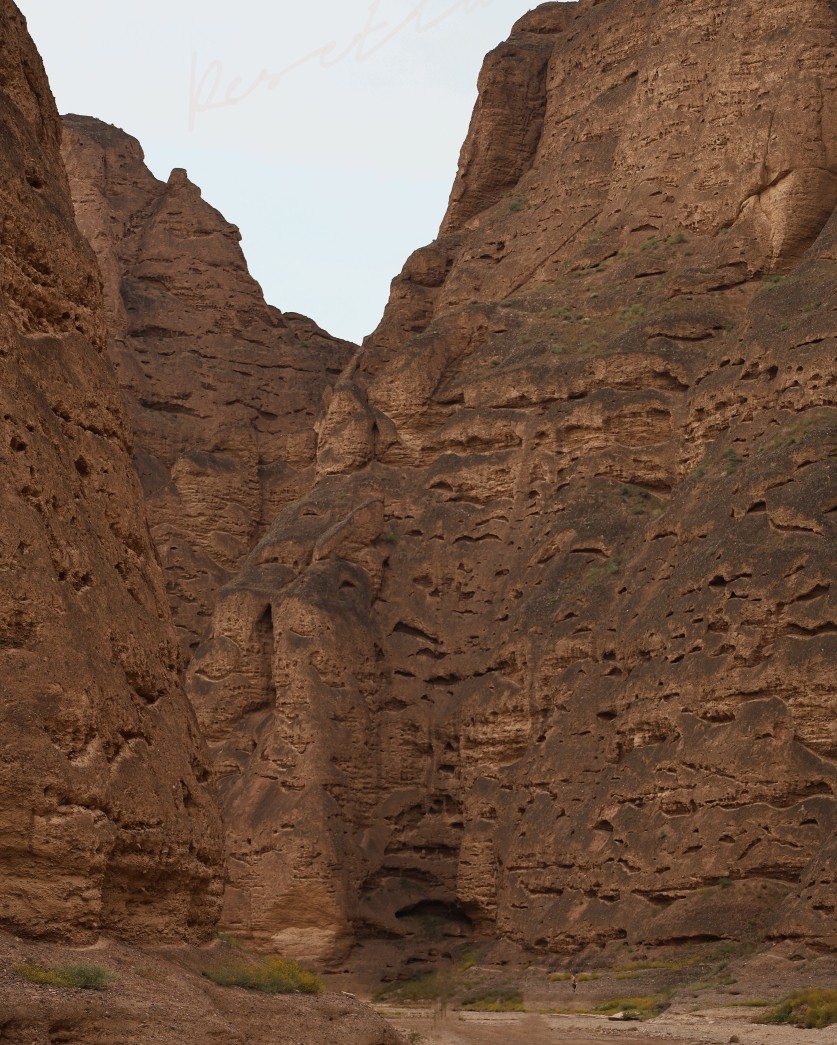 自驾游的好处就是突发奇想，本来应该去兰州住一晚，又想到黄河石