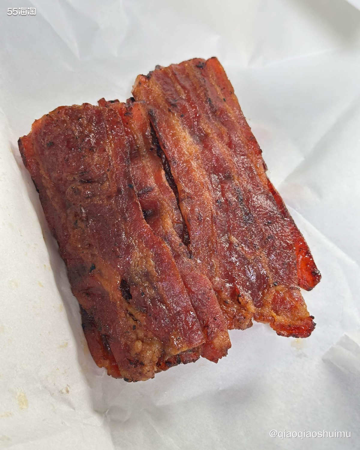 我其实一直比较喜欢吃肉脯，美珍香也买过很多次，很喜欢他家那种