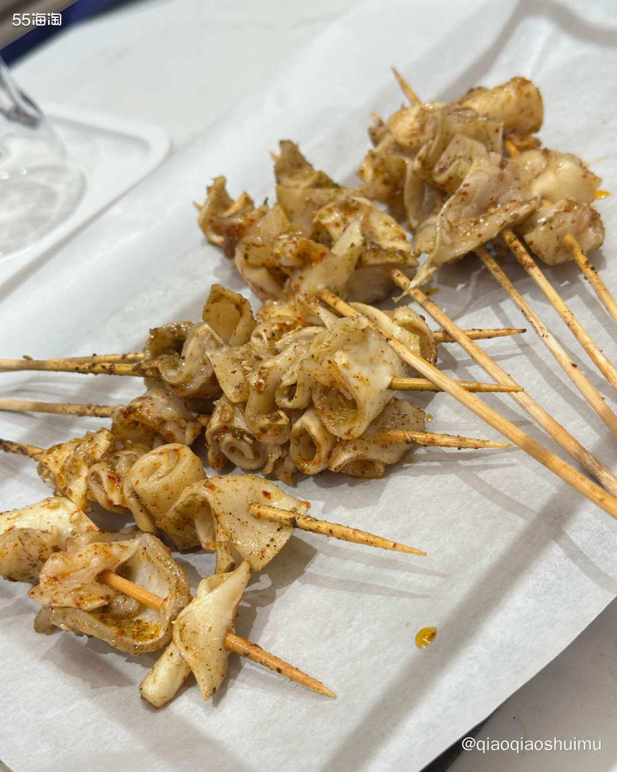 今天因为工作上的烂事儿，烦得要死。中午没怎么吃饭，晚上饥肠辘