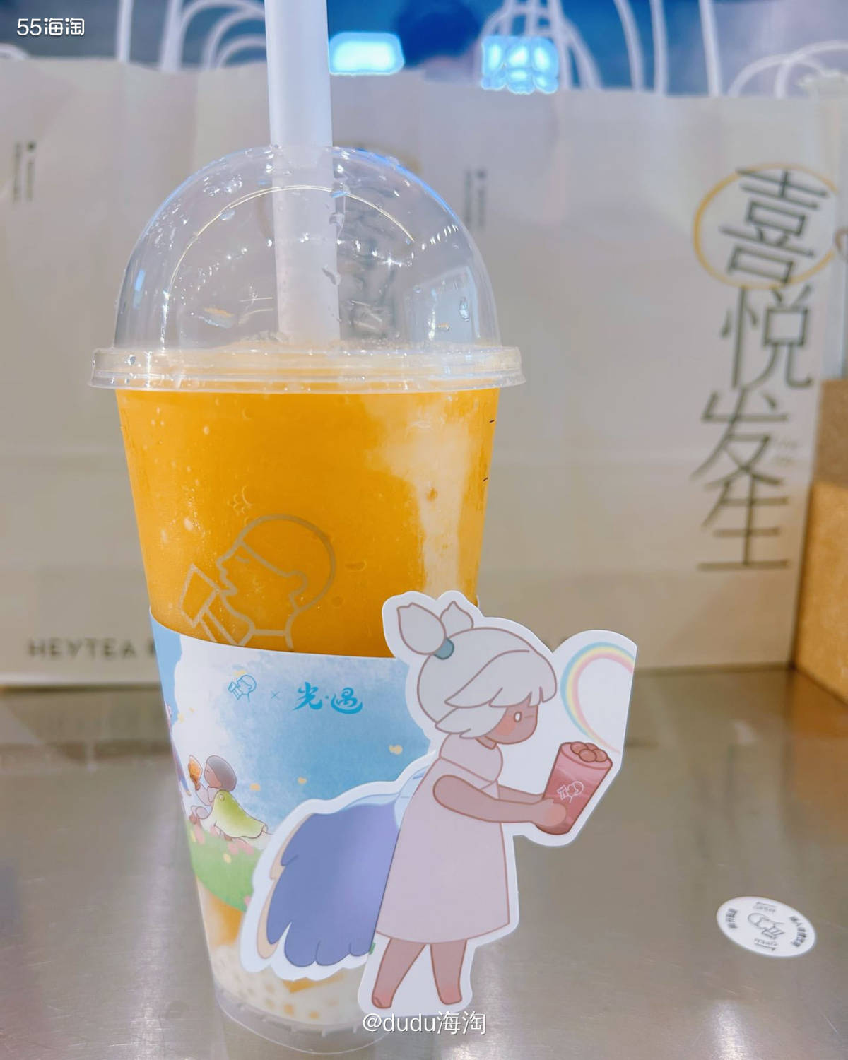 🌿这是上周五下午喝的喜茶、吃的夸父炸串啦，因为那天没啥事，