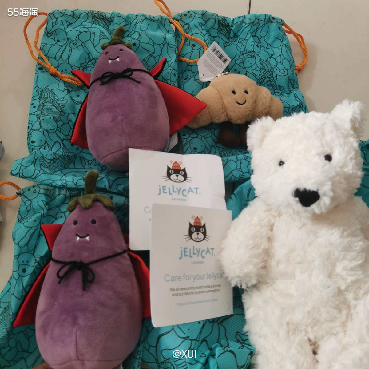 万圣节到来之前收到万圣限定茄子啦～这次jellycat的万圣