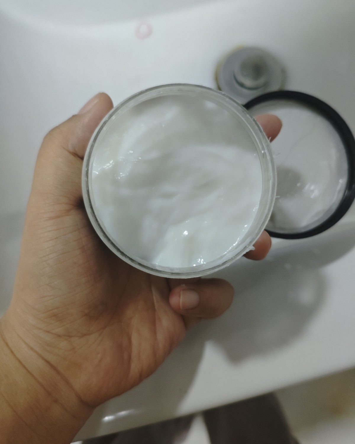 大卫尼斯出乎意料在我这边是黑榜，但是它家的发膜是红榜产品！ 