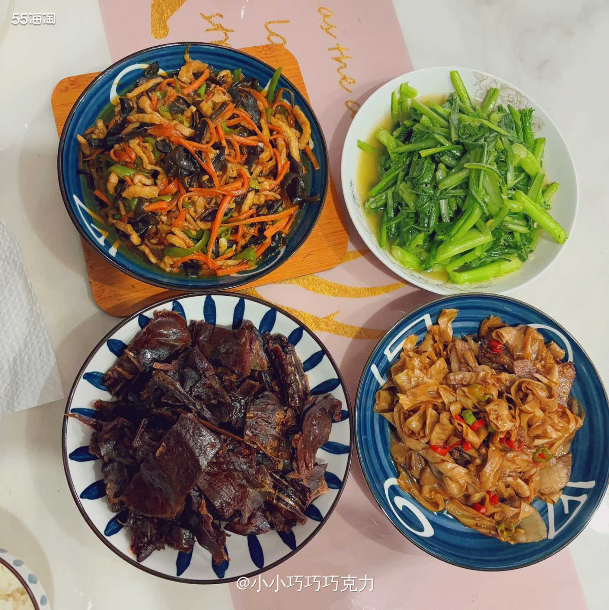 又来补一片美食帖啦，这篇也是有灰有素，还有一个我们本地的特产