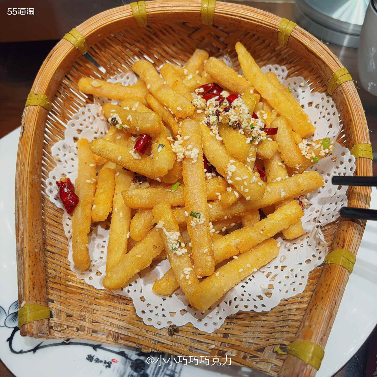 湖北人是真的爱吃藕，藕在湖北有各种做法，可以清炒，可以炖火锅