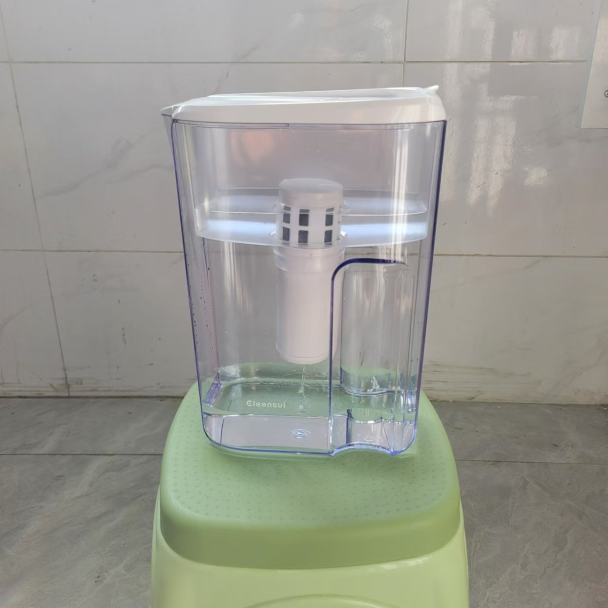 健康生活从水开始，某猫 Global上买的。之前一直用碧然德