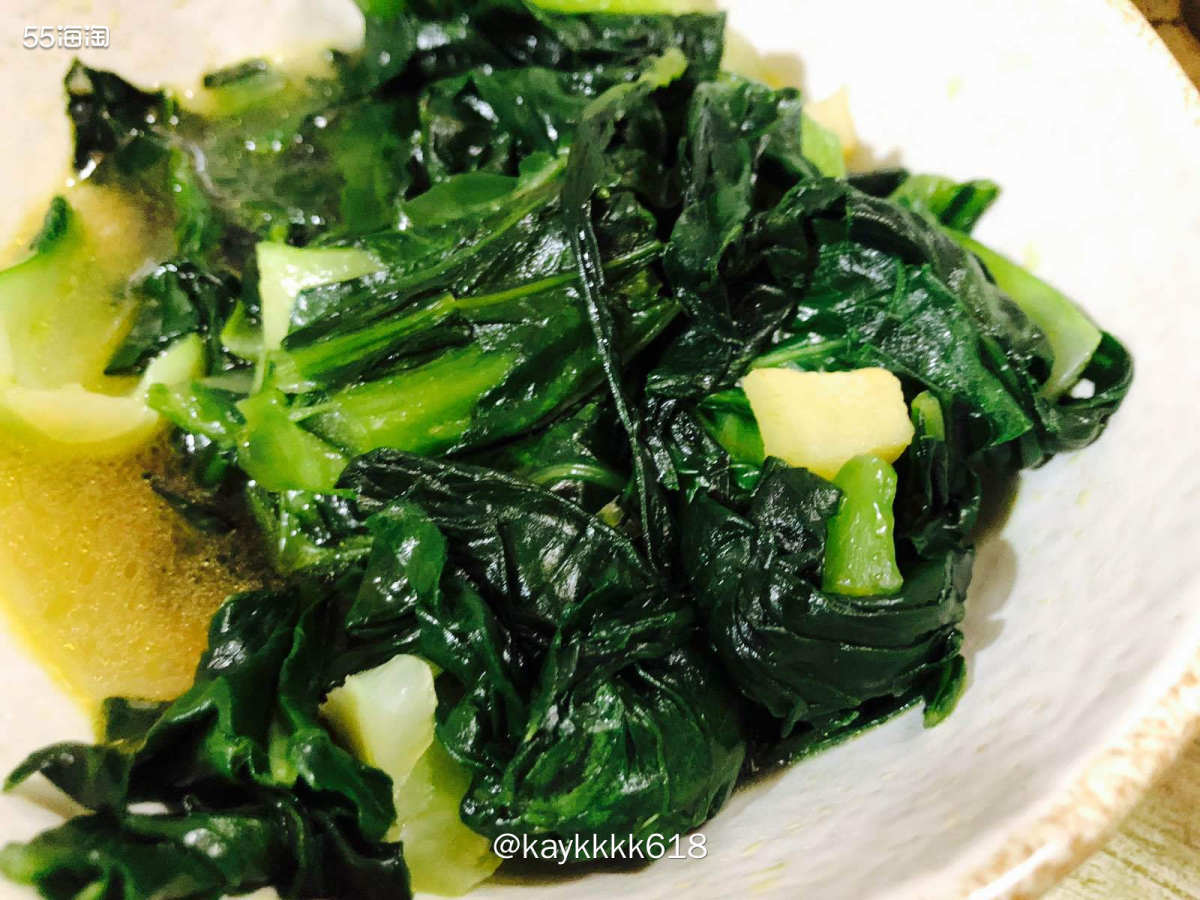 双十一买了一些面条口粮，前两天收到了满小宝的沙茶面正好就煮碗