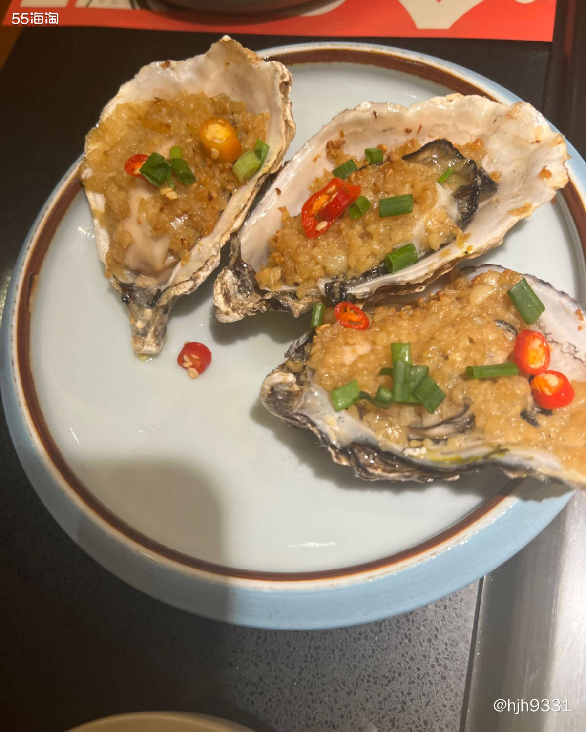✨上周发餐饮消费券，周末刚好我们要邀请朋友吃饭，所以每人抢到