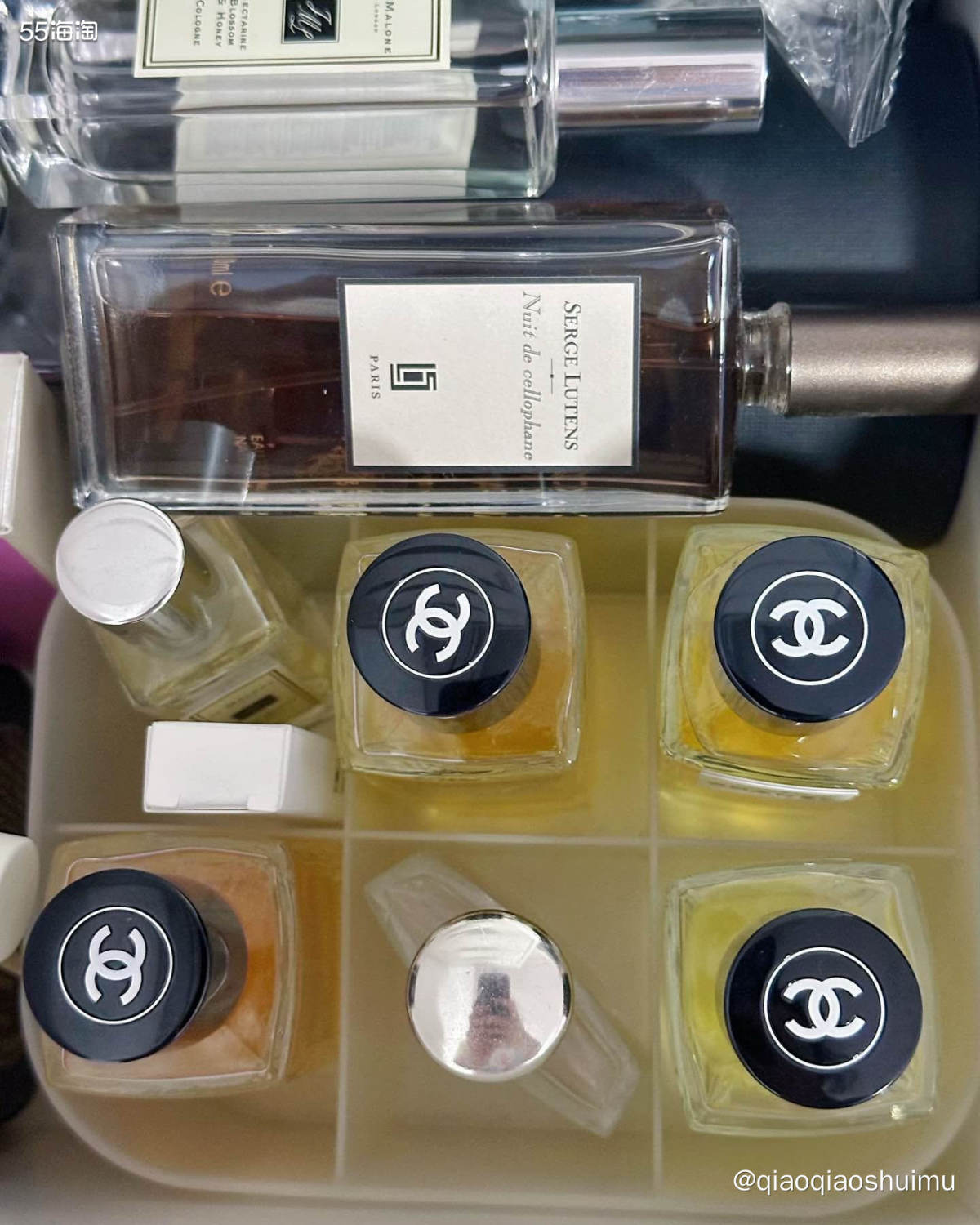 去年先是入了一整套珍藏系列Q香，一个个试下来有好多喜欢的，入