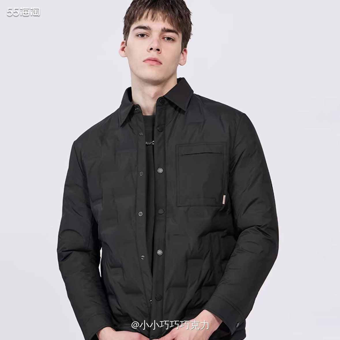 队友说想买件轻薄的羽绒服，家里的都是厚的羽绒服，要不就是呢子