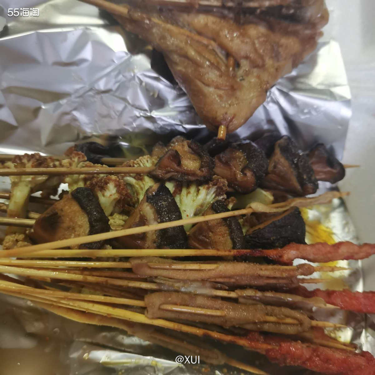最近刷社区的美食帖子看着大家的烧烤流口水，立刻就去外卖上点了