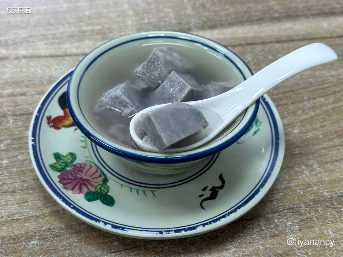 过来看演出经常会光顾的一家广东餐馆，他家有好吃的顺德小吃还有