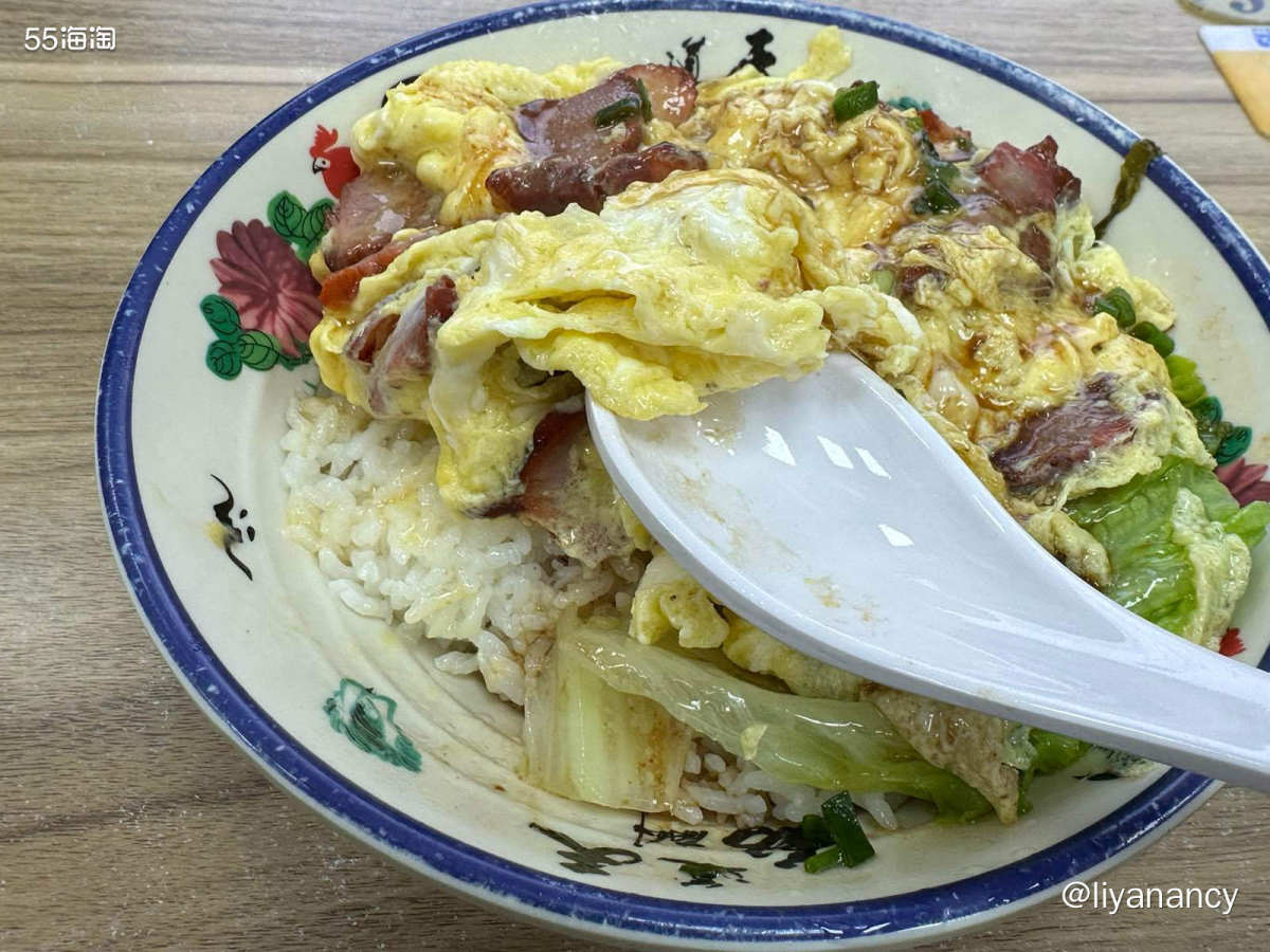 过来看演出经常会光顾的一家广东餐馆，他家有好吃的顺德小吃还有