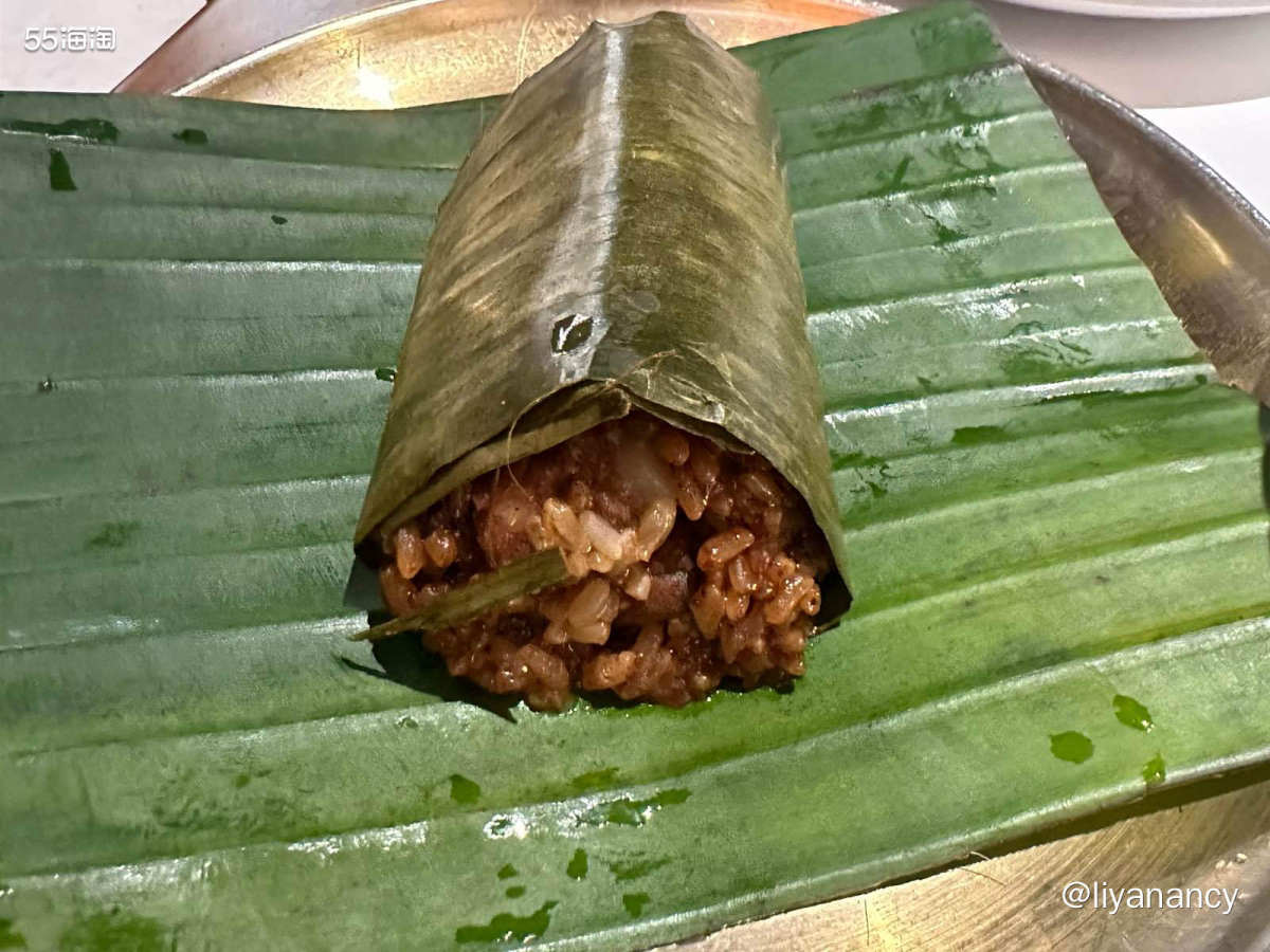 提到酸汤鱼，首先想到的可能是贵州酸汤鱼，但是我吃的是大理酸汤