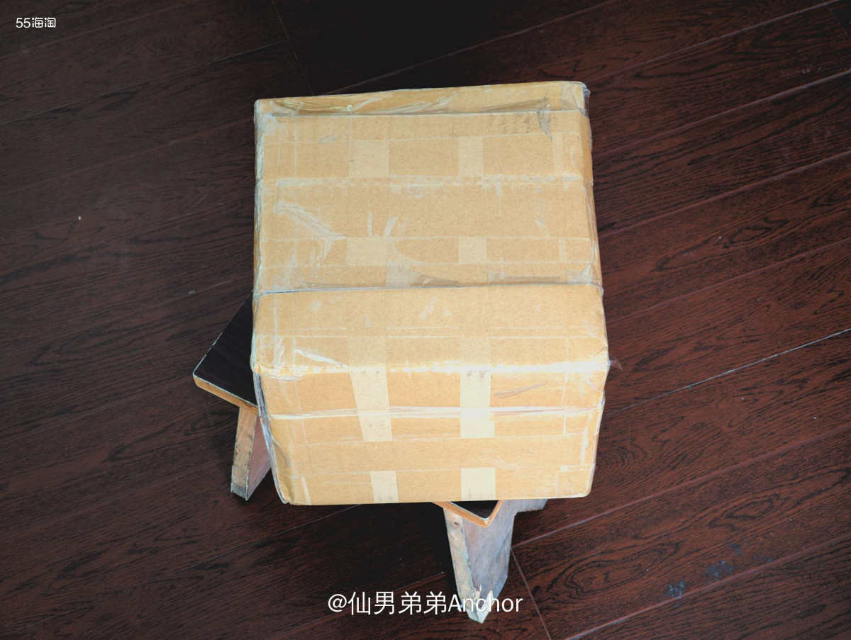 十二月的第一个开箱，当然又是🏐啦！上次捡漏的Mikasa 