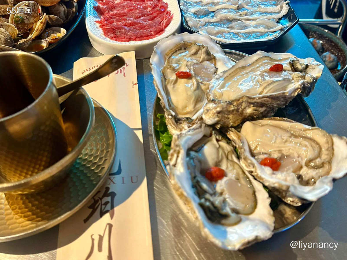 冬天当然是吃火锅更对味🍲，跟小伙伴一起约的火锅趴，糟粕醋火