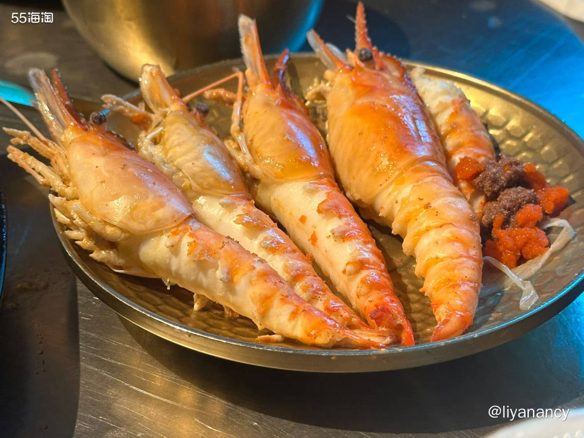 冬天当然是吃火锅更对味🍲，跟小伙伴一起约的火锅趴，糟粕醋火