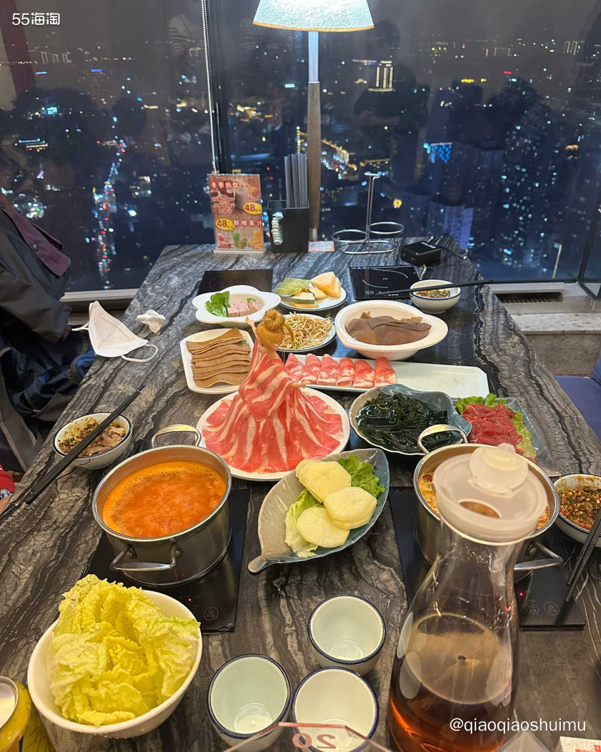 周末带娃去了趟南京，开启了近两天的特种兵之旅。 娃走到哪儿都