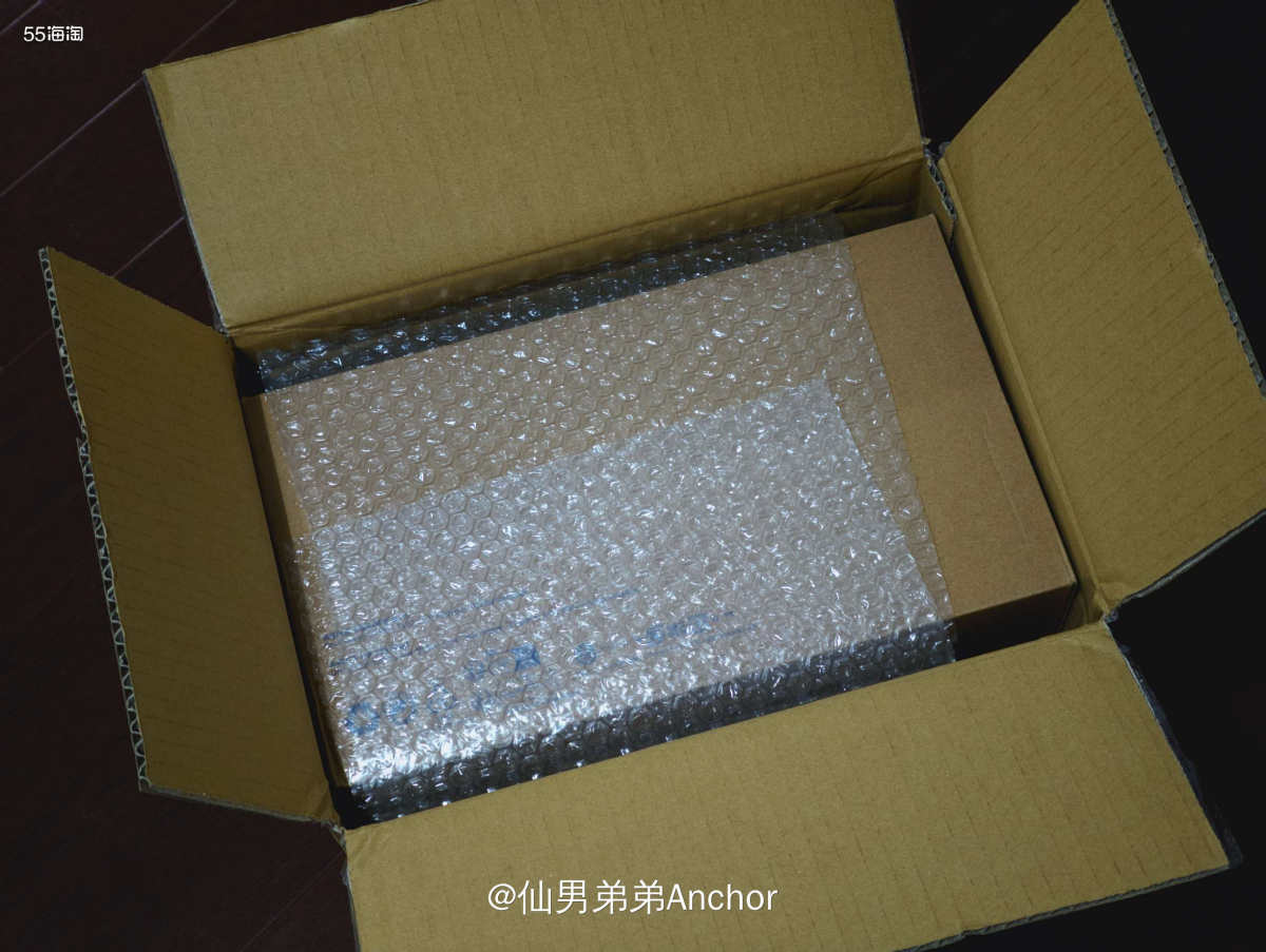 又是热乎乎的开箱！这次开箱的是日亚淘的亚瑟士是sky eli
