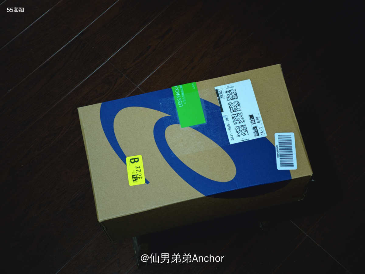 又是热乎乎的开箱！这次开箱的是日亚淘的亚瑟士是sky eli
