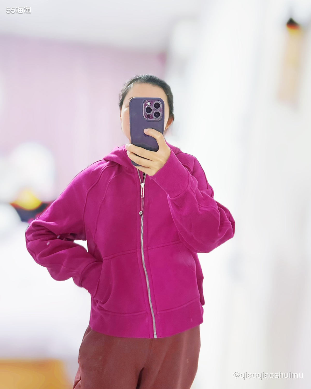 说起来，买了那么多Lululemon ，却没买过冬款呢。 这