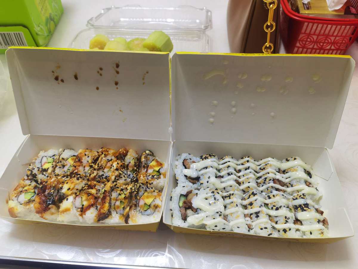 🌸自从搬家自己烧菜之后，真的好久没点和晚饭相关的外卖了，真