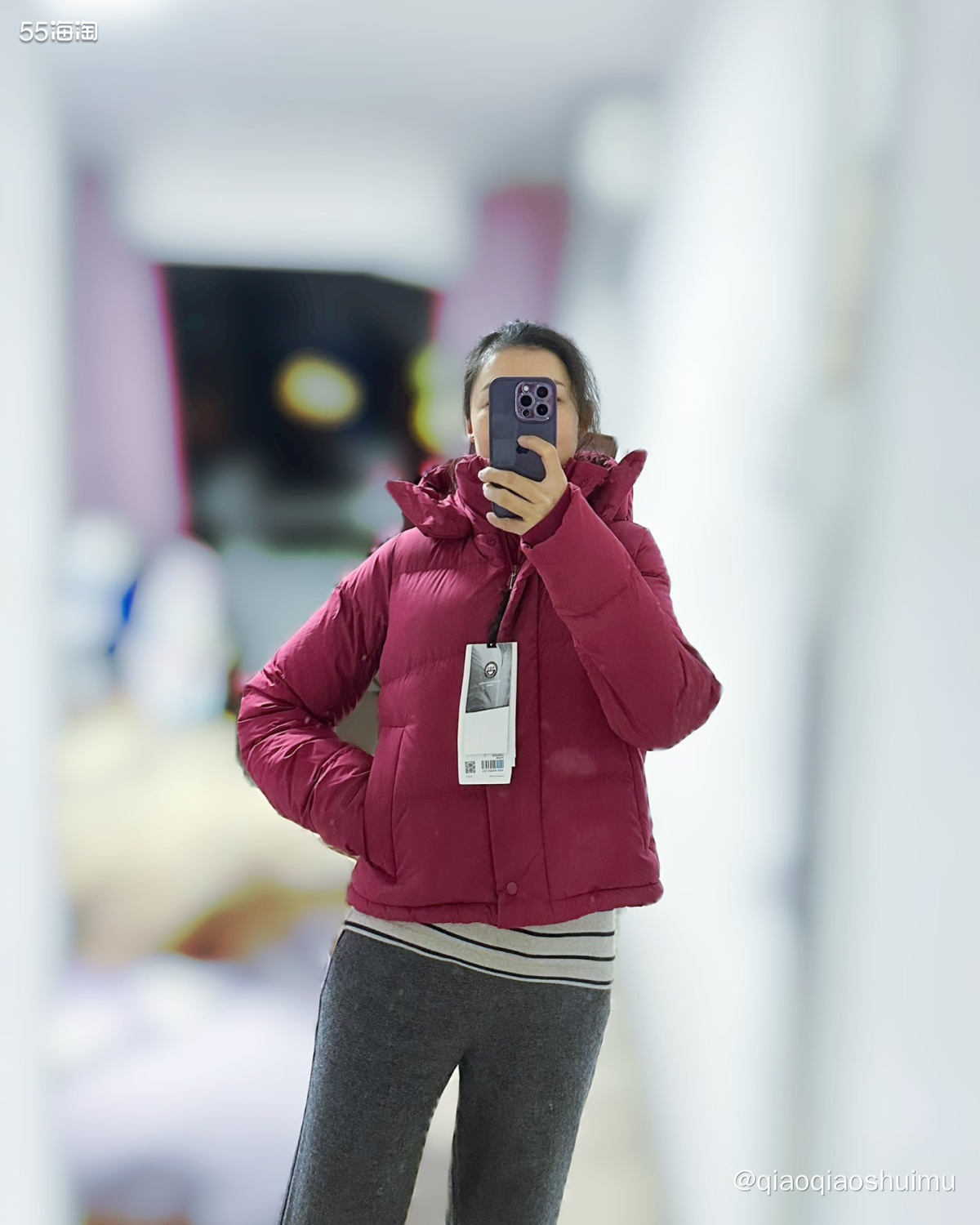 上次买了紫花灯色的Lululemon四格泡芙，但其实一直很喜