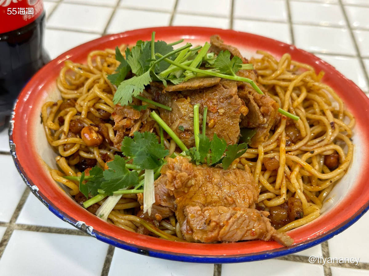 一人食的话，比较喜欢吃粉粉面面的东西，一个是出餐很快，不用等