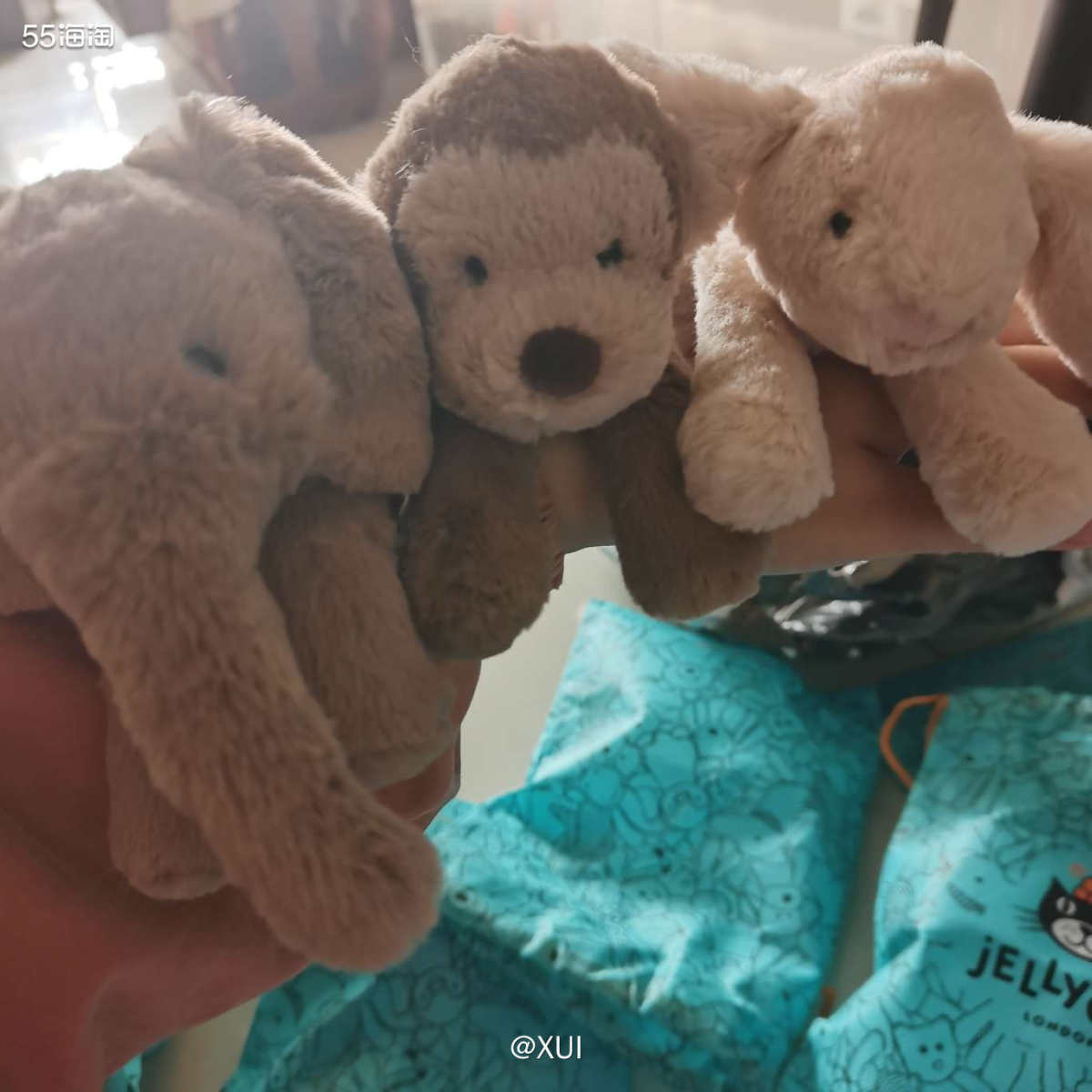 jellycat圣诞树赶在了圣诞之前到达啦～和前面买的tin
