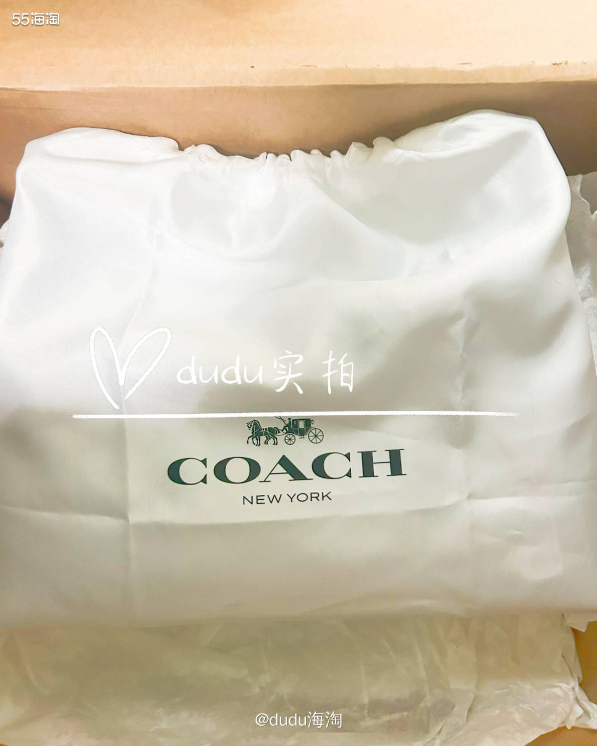 🍭黑五的时候买了四个这个包包，有三个都只有给顾客了，这个我
