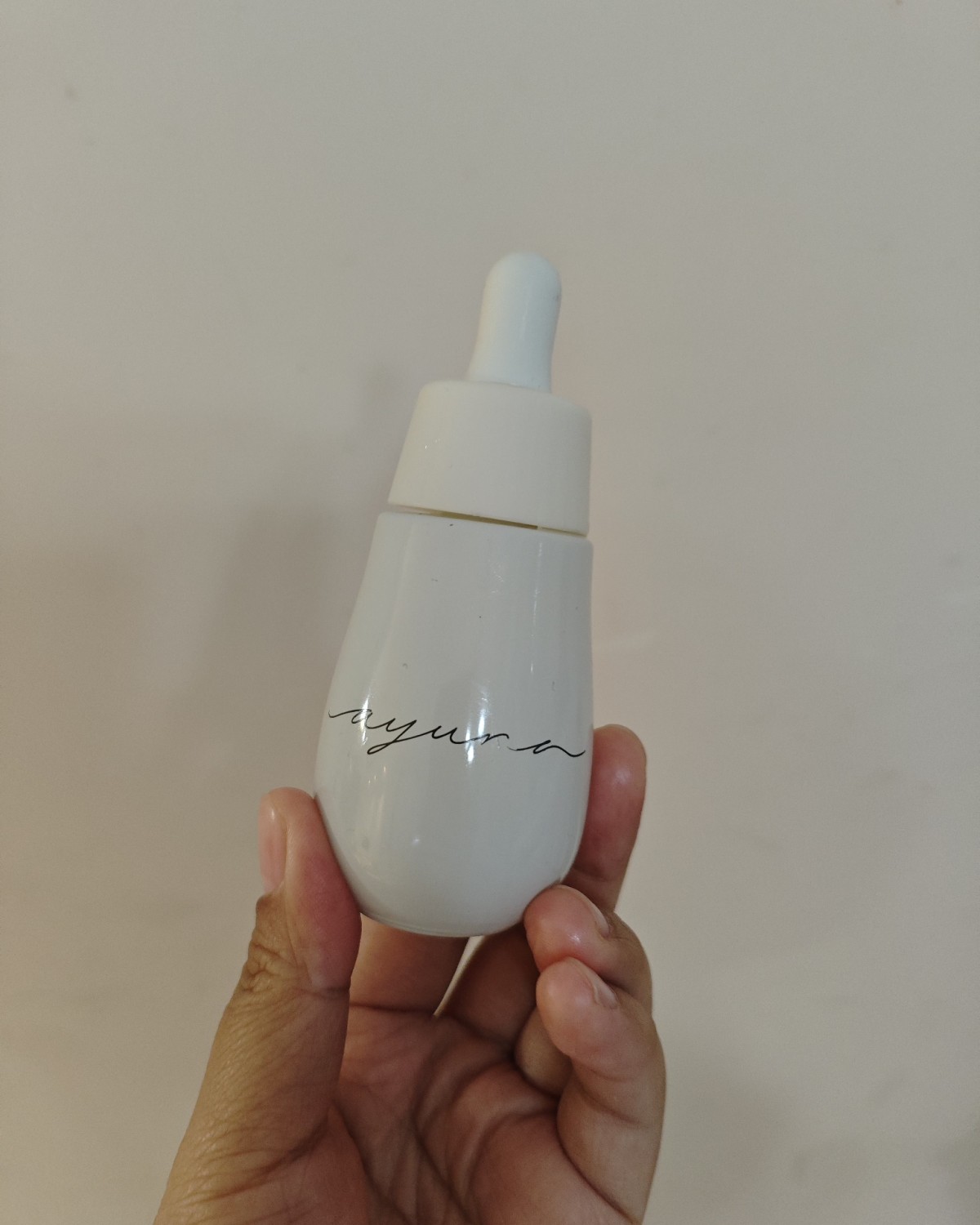 秋冬如果说最最滋润的护肤品那还是精华油，我最近用空了一款精华