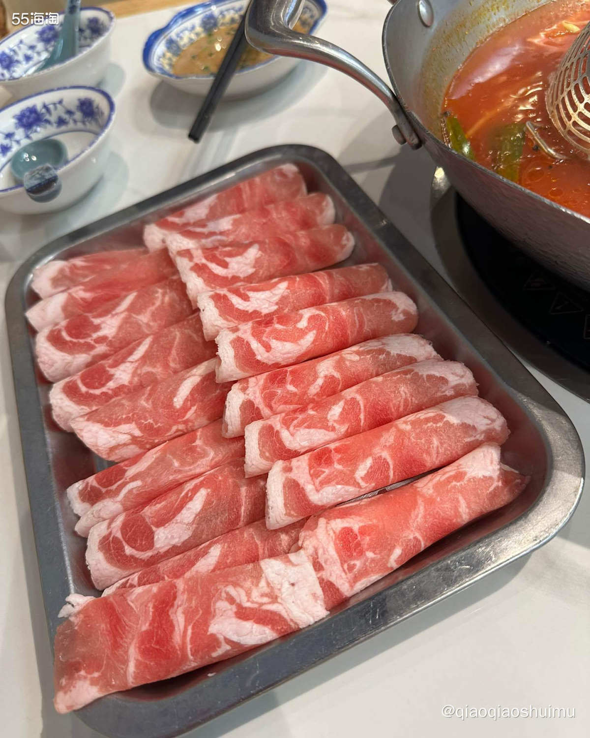 这几天特别想吃贵州酸汤火锅，昨天去了一家，还排了一会儿队呢。