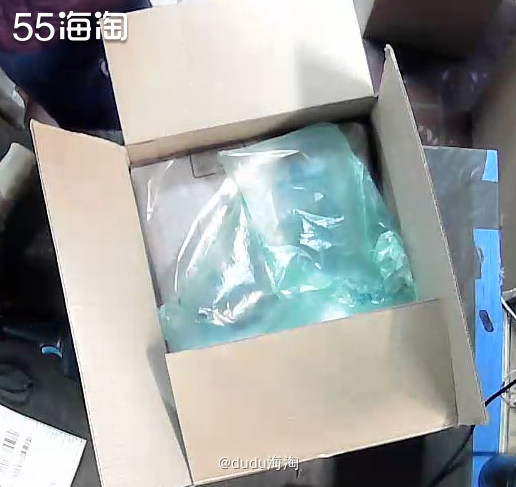 🍭又收到了之前代下顾客发过来的实物包包图片啦，所以继续来和