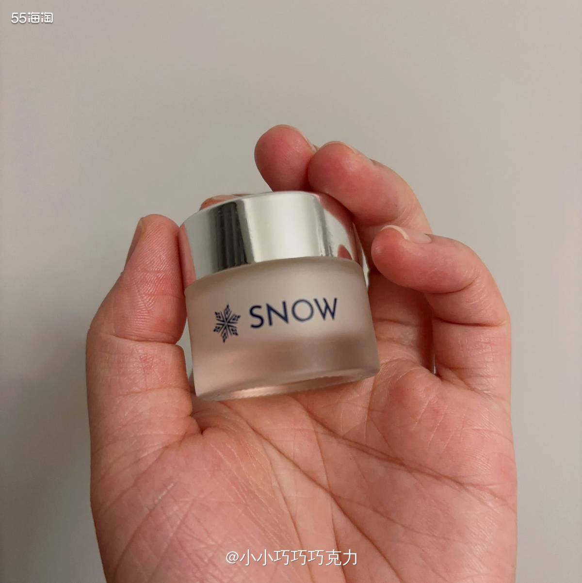 55海淘体验官活动最喜欢的就是这个snow得唇膏了，真的很好