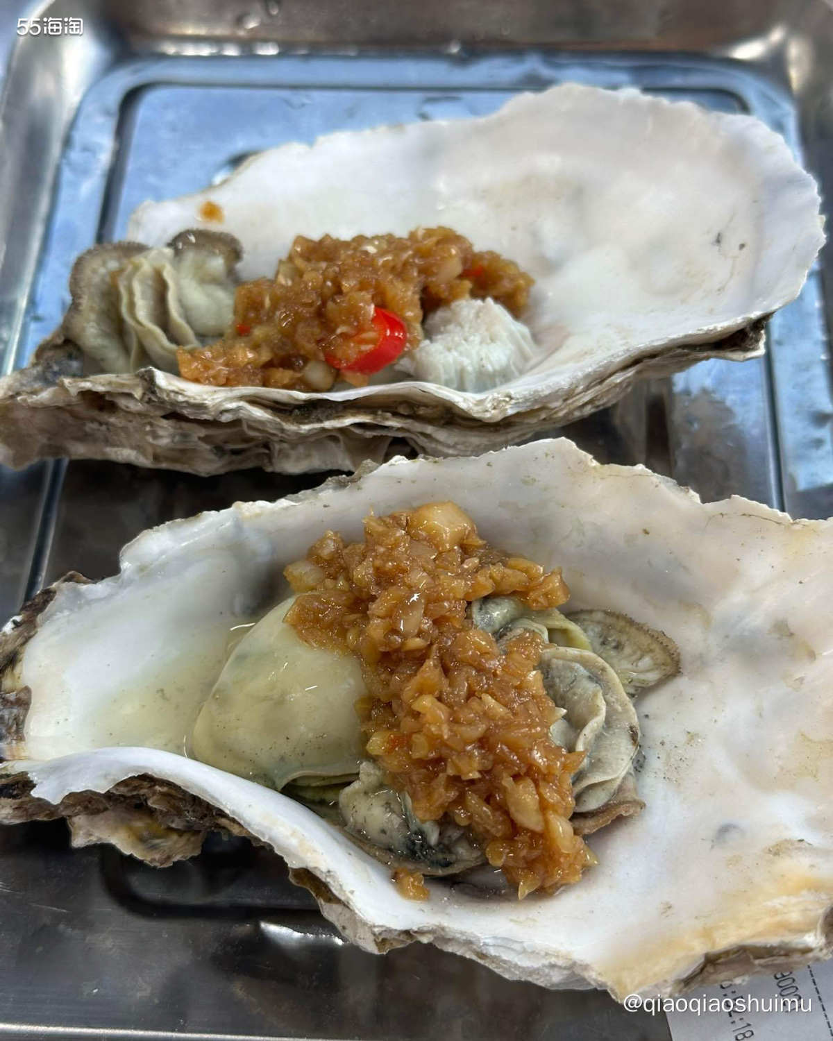 贾青烧烤在徐州算是很有名了，前一天想去吃的时候，发现已经排了